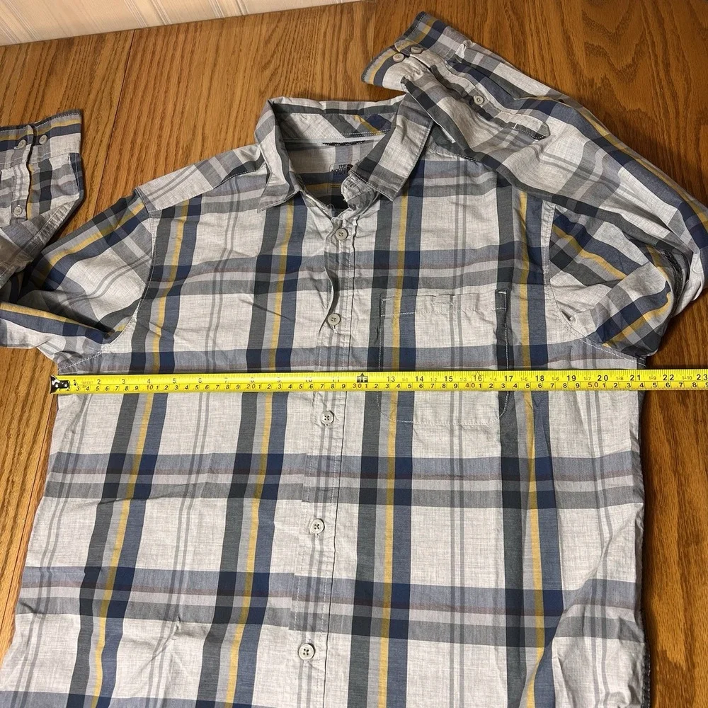The North Face Mens M Plaid Button Down Shirt Gray Navy Yellow Cotton Outdoor